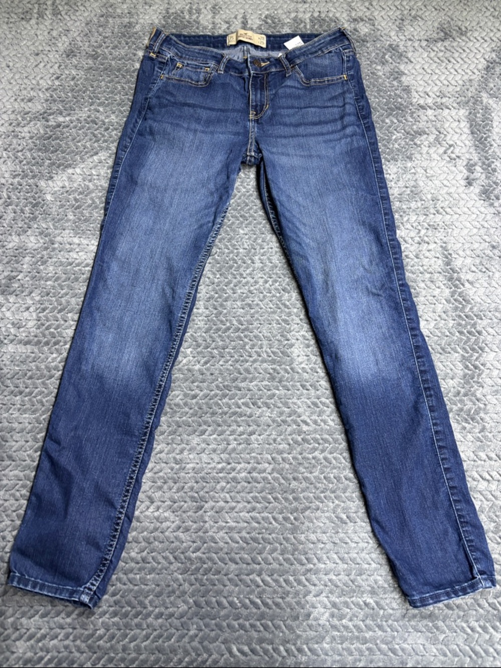 Hollister Women’s Super Skinny Jeans- blue
